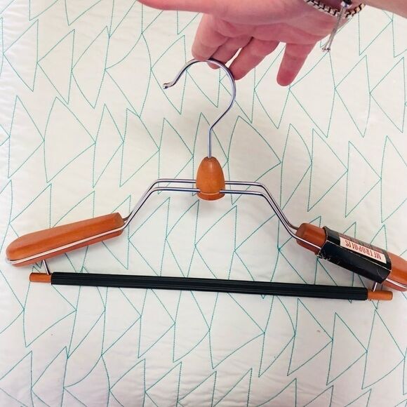 NWT: Metropolis Deluxe Coat & Suit Hanger - Picture 9 of 13